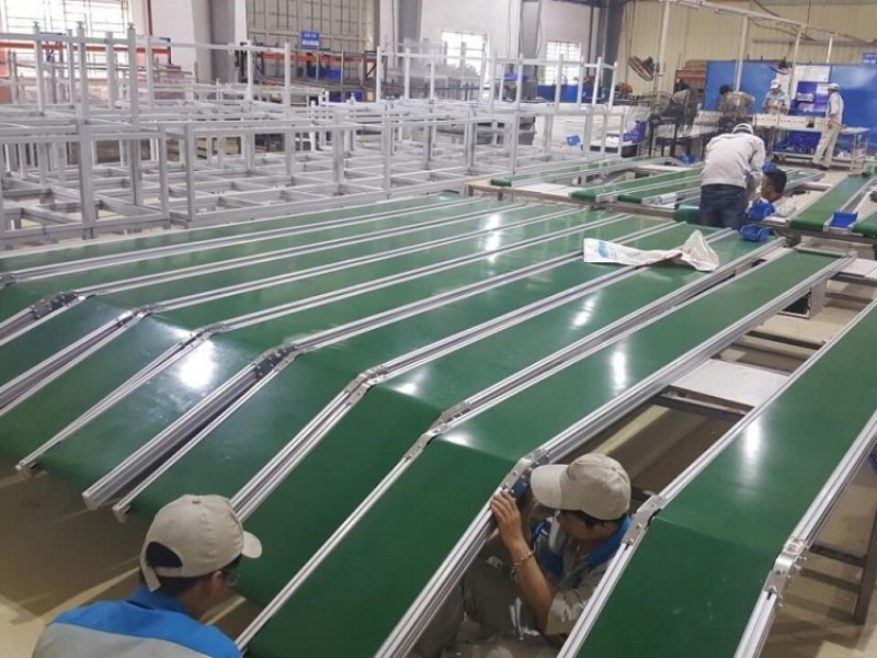 Giá băng tải có thể bị ảnh hưởng bởi nhiều yếu tố khác nhau